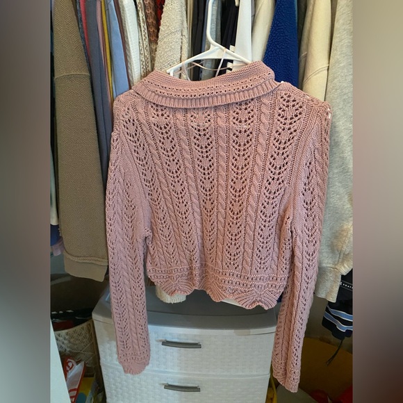 Pink Buttoned Sweater - Picture 3 of 3